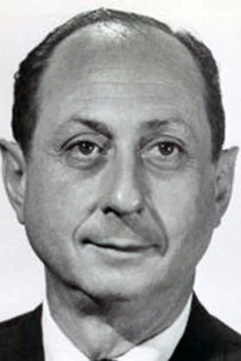 Chân dung William Alland