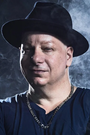 Chân dung Jeff Ross