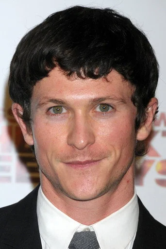 Chân dung Jonathan Tucker