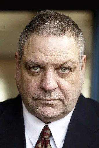 Chân dung Sam Douglas