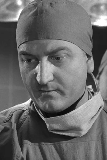 Chân dung Stuart Nisbet