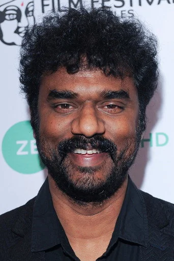 Chân dung Dinesh Prabhakar