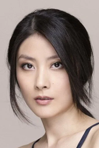 Chân dung Kelly Chen Hui-Lin