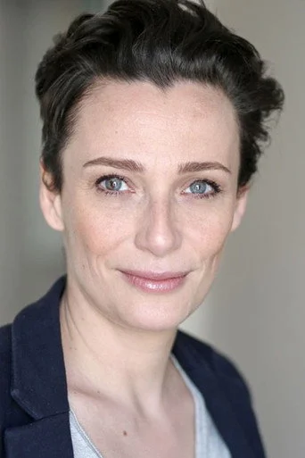 Chân dung Caroline Bourg