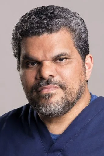 Chân dung Luis Guzmán