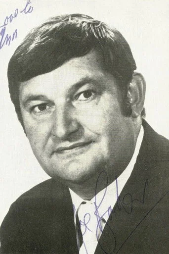 Chân dung Joe Baker