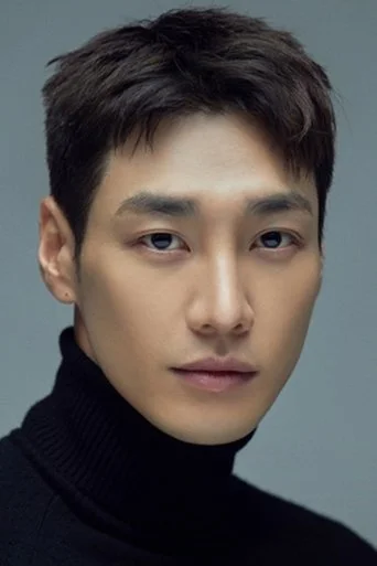 Chân dung Kim Young-kwang