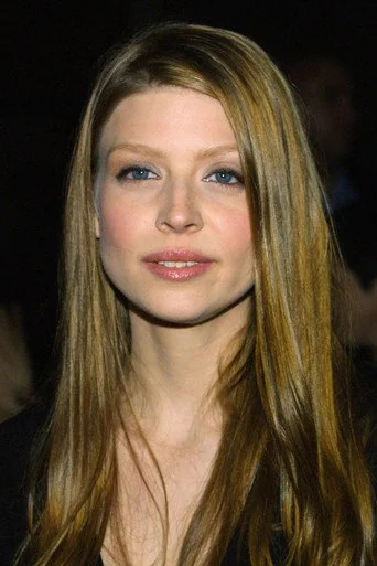 Chân dung Amber Benson