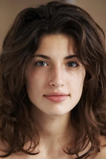 Chân dung Tania Raymonde