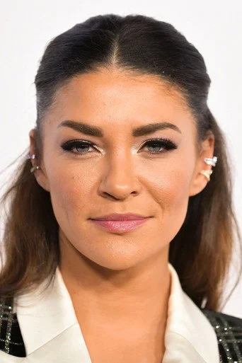 Chân dung Jessica Szohr