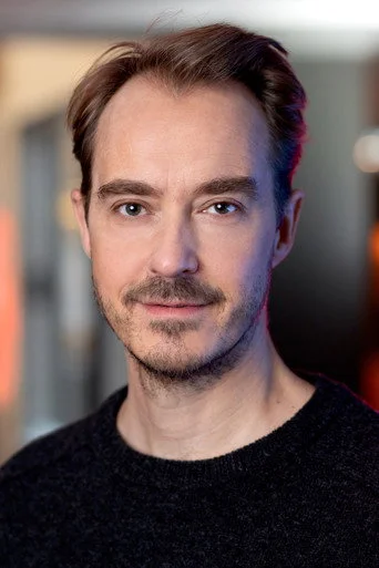 Chân dung Jonas Karlsson
