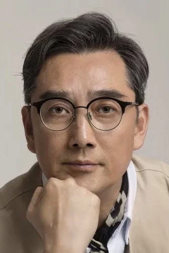 Chân dung Simon Yu Sai-Tang