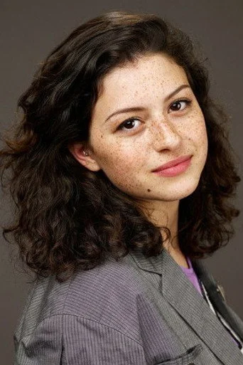 Chân dung Alia Shawkat