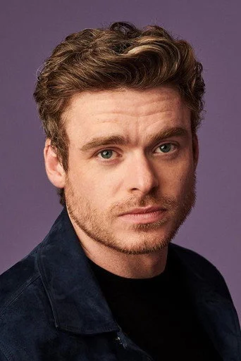 Chân dung Richard Madden