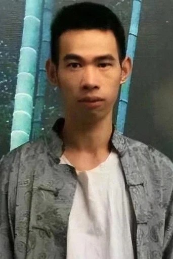 Chân dung Mo Zonglong