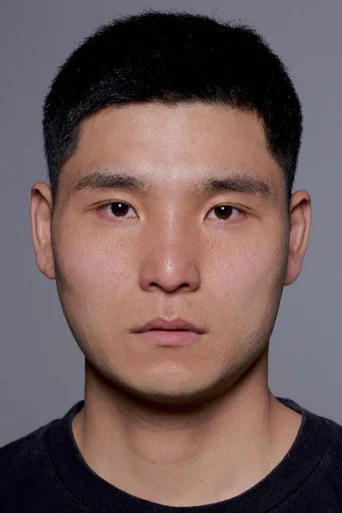 Chân dung Kim Woo-hyun