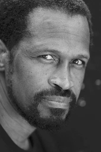 Chân dung Marcus Johnson