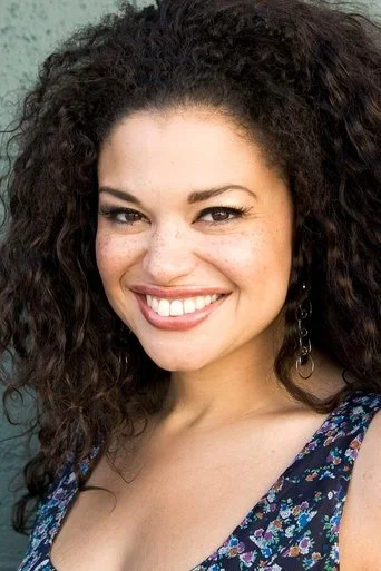Chân dung Michelle Buteau