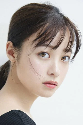 Chân dung Kanna Hashimoto