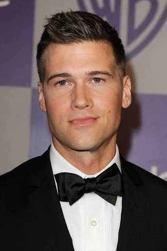 Chân dung Nick Zano