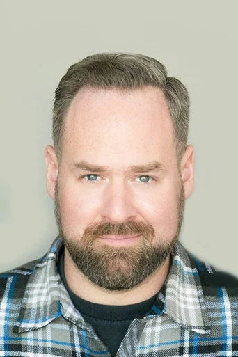 Chân dung Aaron LaPlante