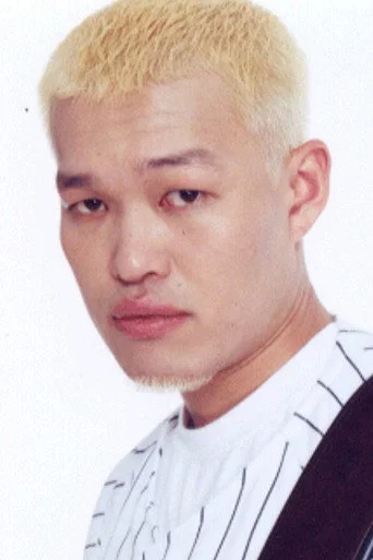 Chân dung Koo Bon-woong