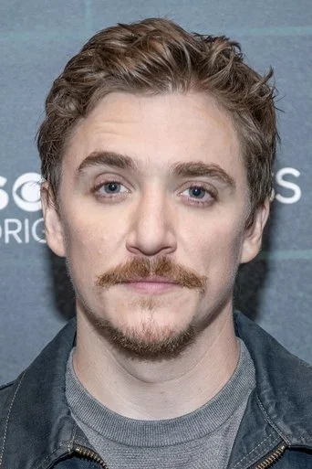 Chân dung Kyle Gallner