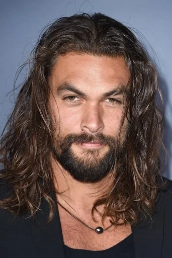 Chân dung Jason Momoa