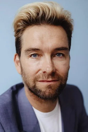 Chân dung Antony Starr