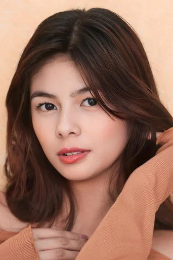 Chân dung Ashley Lopez