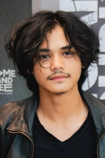 Chân dung Faris Fadjar Munggaran