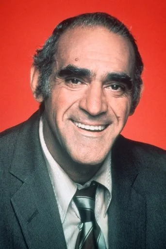 Chân dung Abe Vigoda
