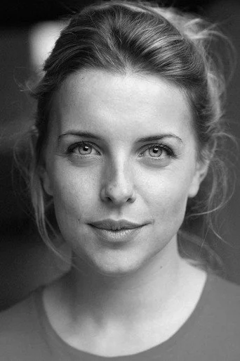 Chân dung Claire Cartwright