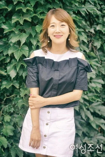 Chân dung Suh Min-jung