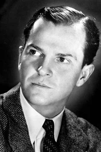 Chân dung Alan Baxter
