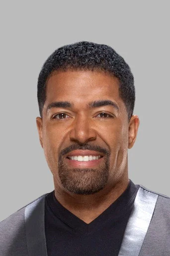 Chân dung David Otunga