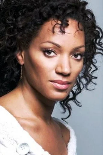 Chân dung Karen Holness