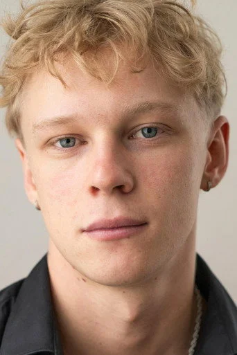 Chân dung Stacy Clausen