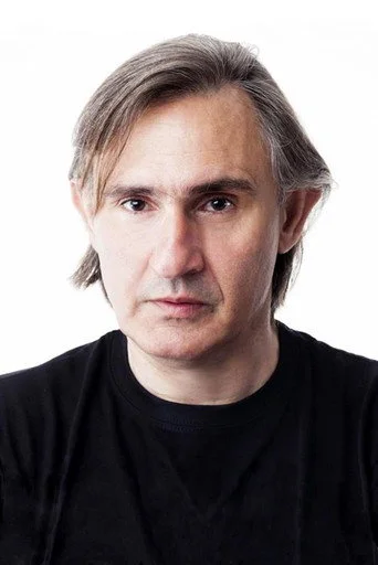 Chân dung Akis Sakellariou
