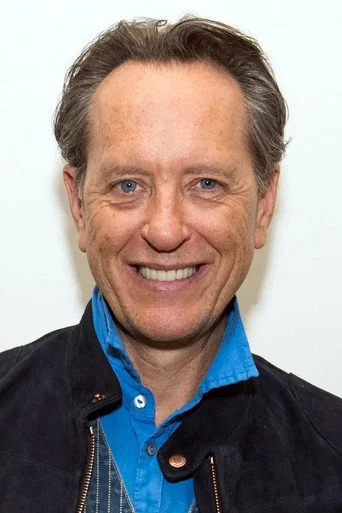 Chân dung Richard E. Grant