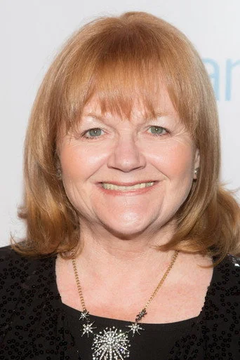 Chân dung Lesley Nicol
