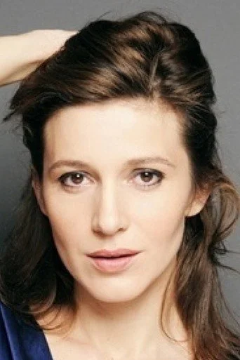 Chân dung Caroline Ducey
