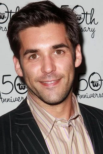 Chân dung Jordan Bridges