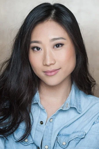 Chân dung Tina Jung