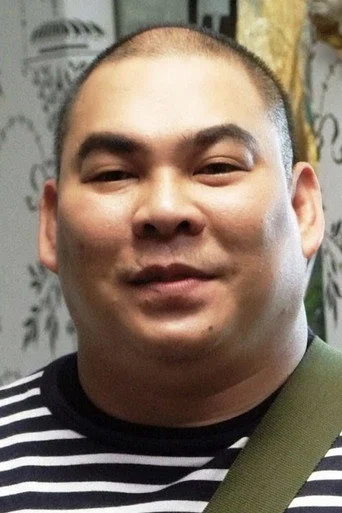 Chân dung Choosak Iamsuk
