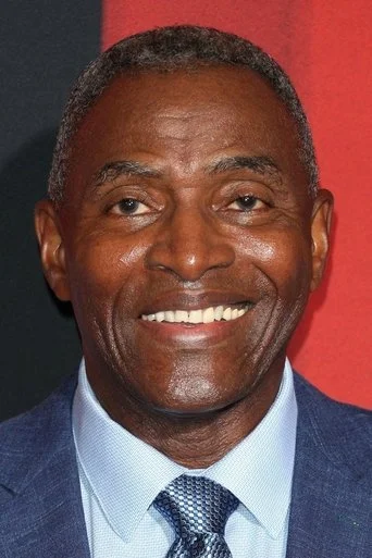 Chân dung Carl Lumbly