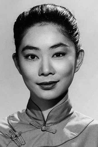 Chân dung Lisa Lu