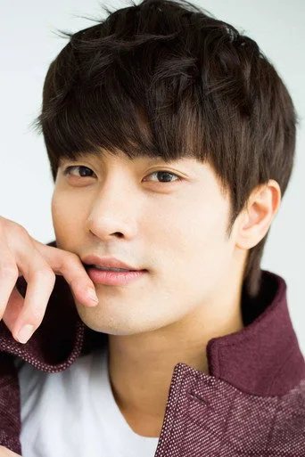 Chân dung Sung Hoon