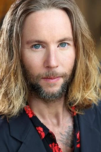 Chân dung Greg Cipes