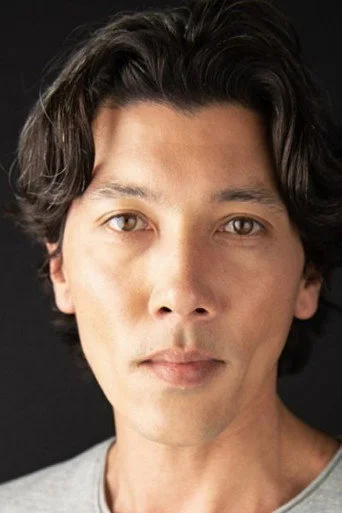 Chân dung David Sakurai
